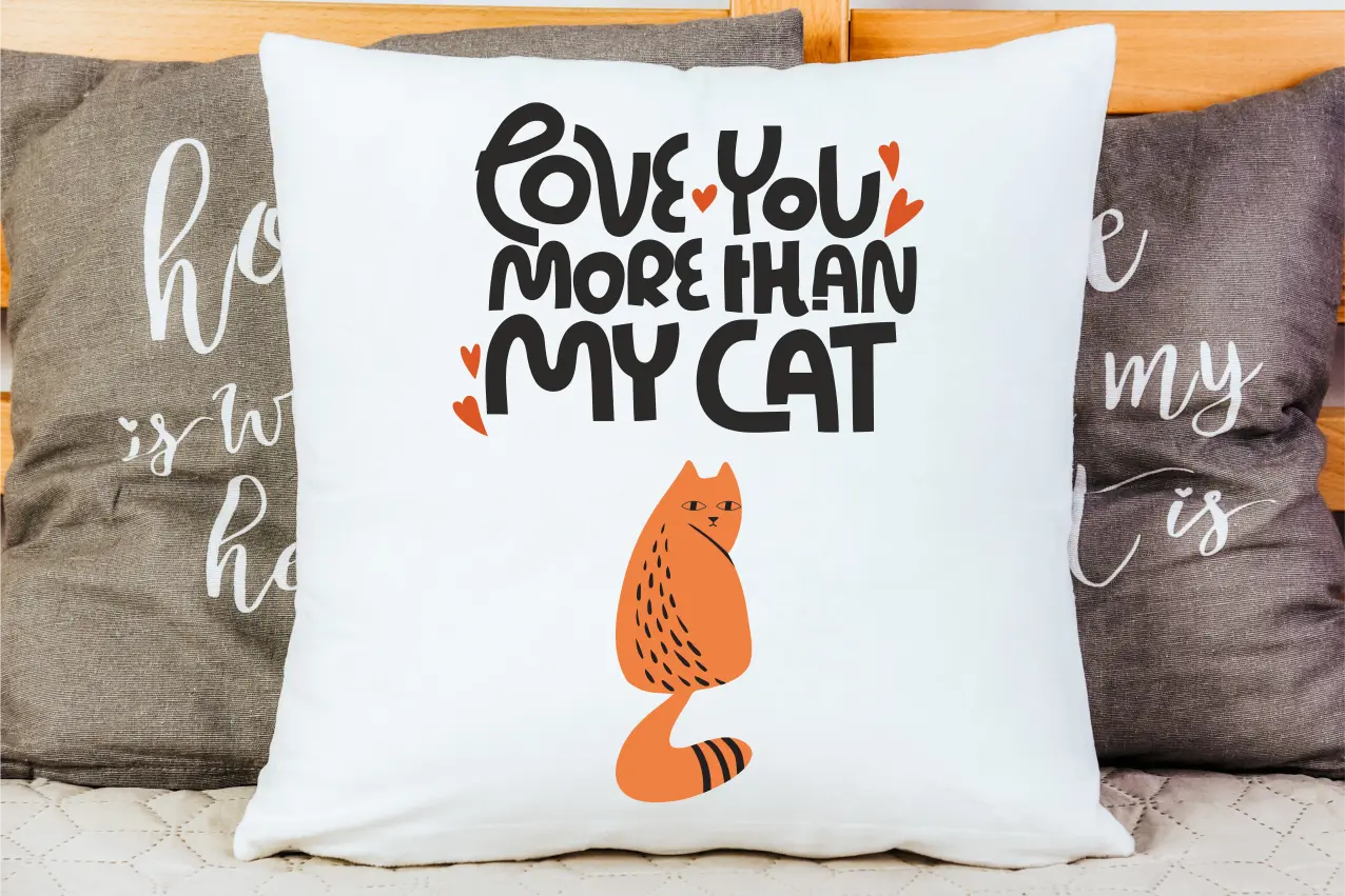 Love you more than my cat | Polster/Kissen     