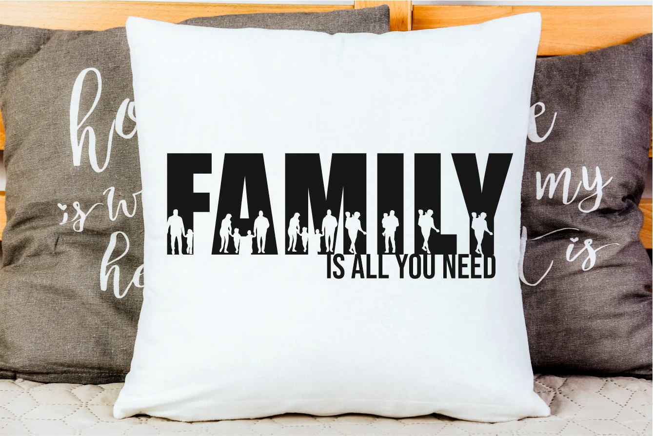 Family is all you need | Polster/Kissen    
