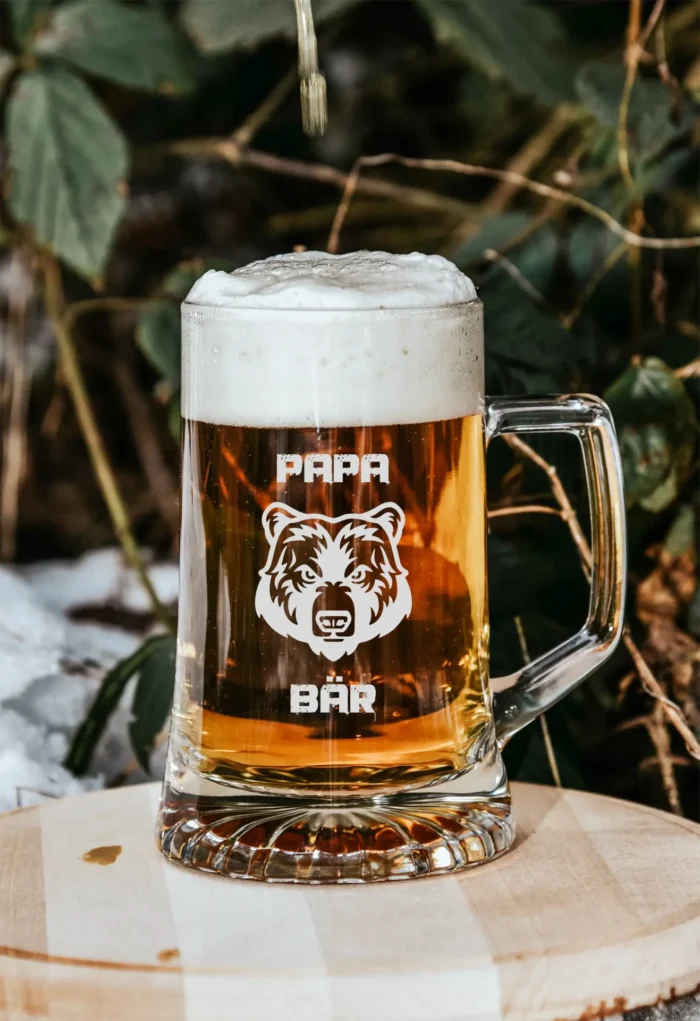 Papa Bär | graviertes Bierglas – Bild 1