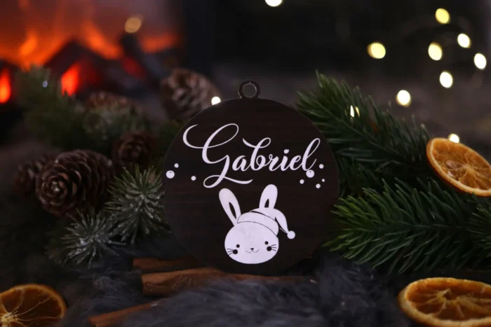 Holz_1920x1920 Weihnachtsbaumanhänger Personalisiert – Bild 1