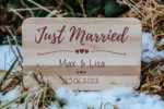 Just Married Mit Namen und Datum | graviertes Schneidebrett/Jausenbrett – Bild 2